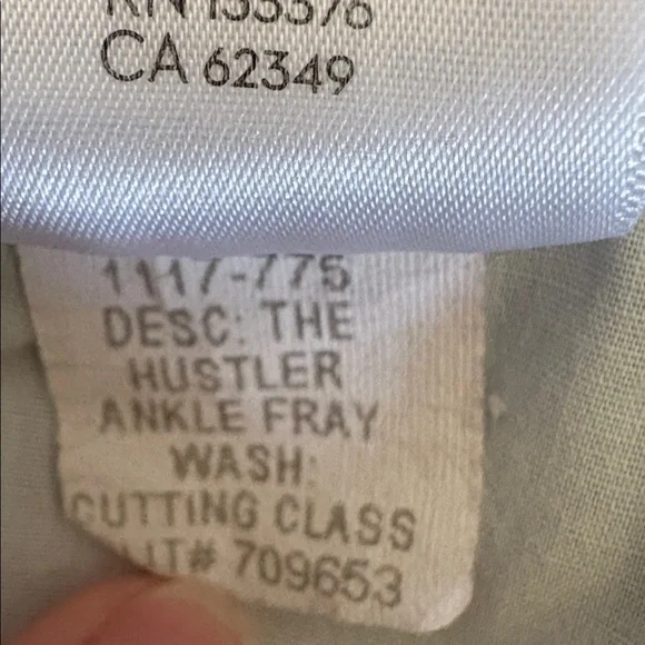 MOTHER The Hustler Fray Light Wash High-Rise Straight Leg Jeans, Size 29 - Picture 10 of 15